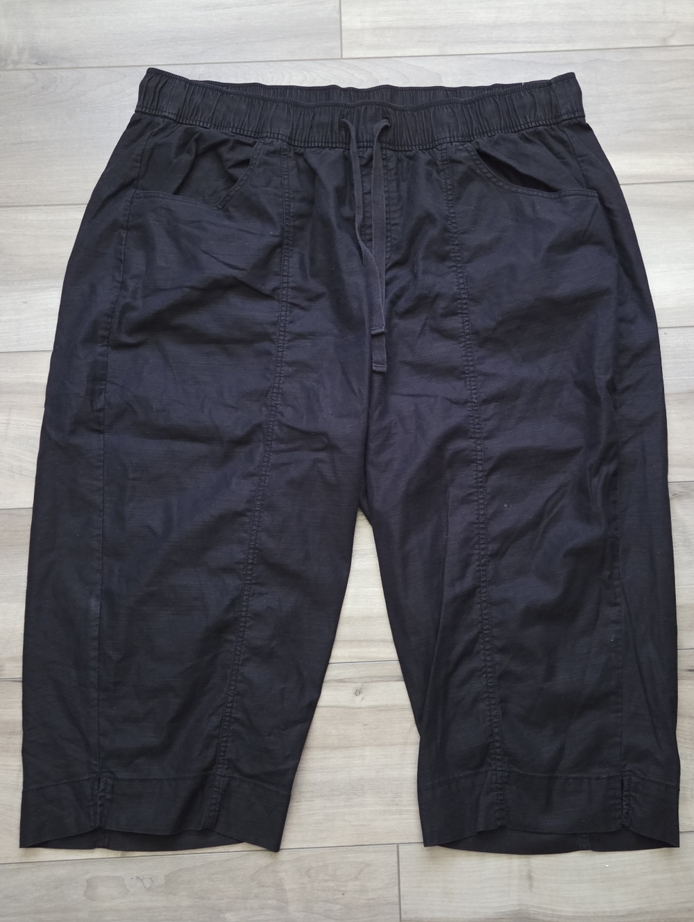 Lane Bryant Women's Black Capri